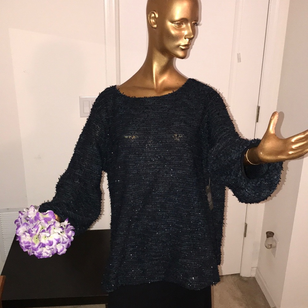 VINCE CAMUTO Sweater - Picture 3 of 7